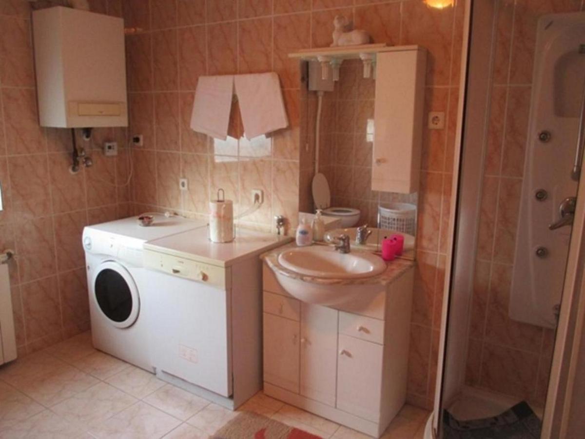 Apartman Opg Balja Garesnica Exteriör bild