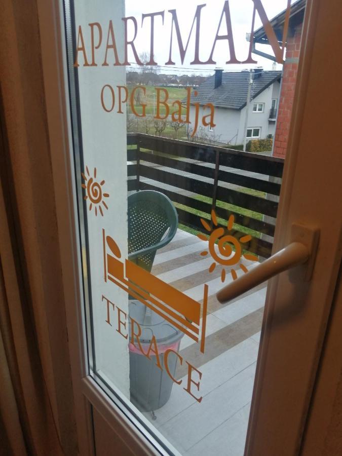 Apartman Opg Balja Garesnica Exteriör bild
